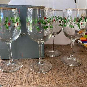 Lenox Holiday Christmas WINE Goblets Glasses